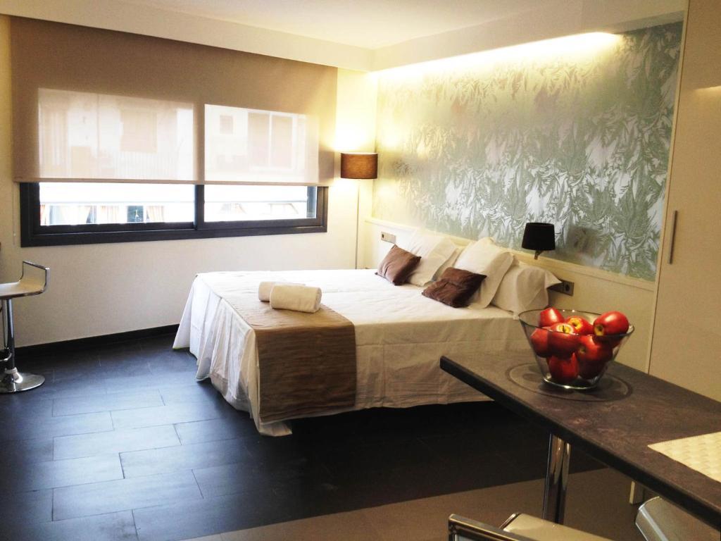 Barcelona Fifteen Central Aparthotel Phòng bức ảnh