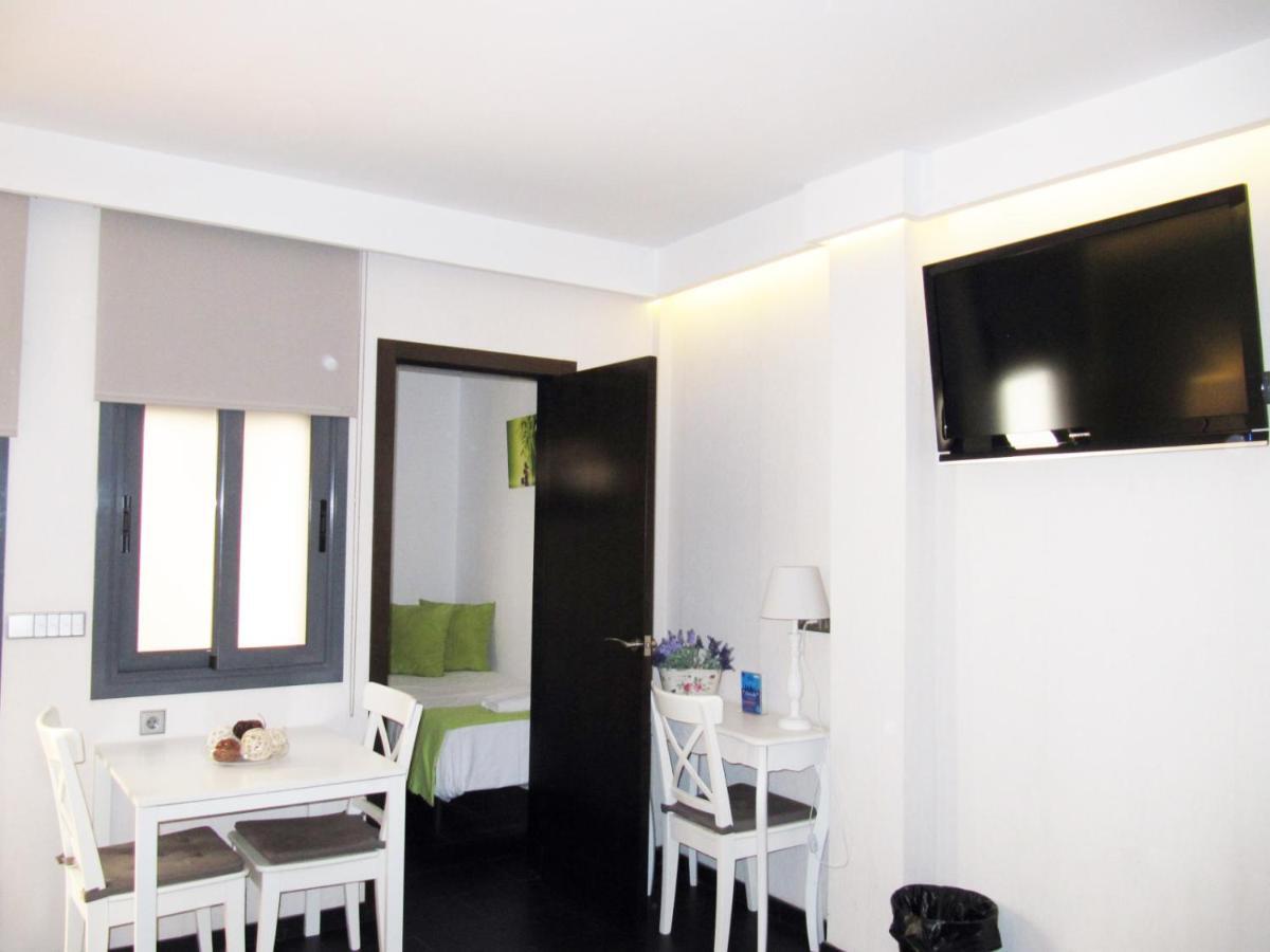 Barcelona Fifteen Central Aparthotel Ngoại thất bức ảnh